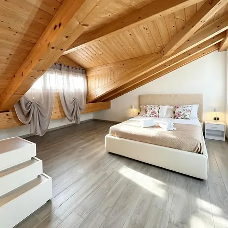 Aneli House Apartmán *